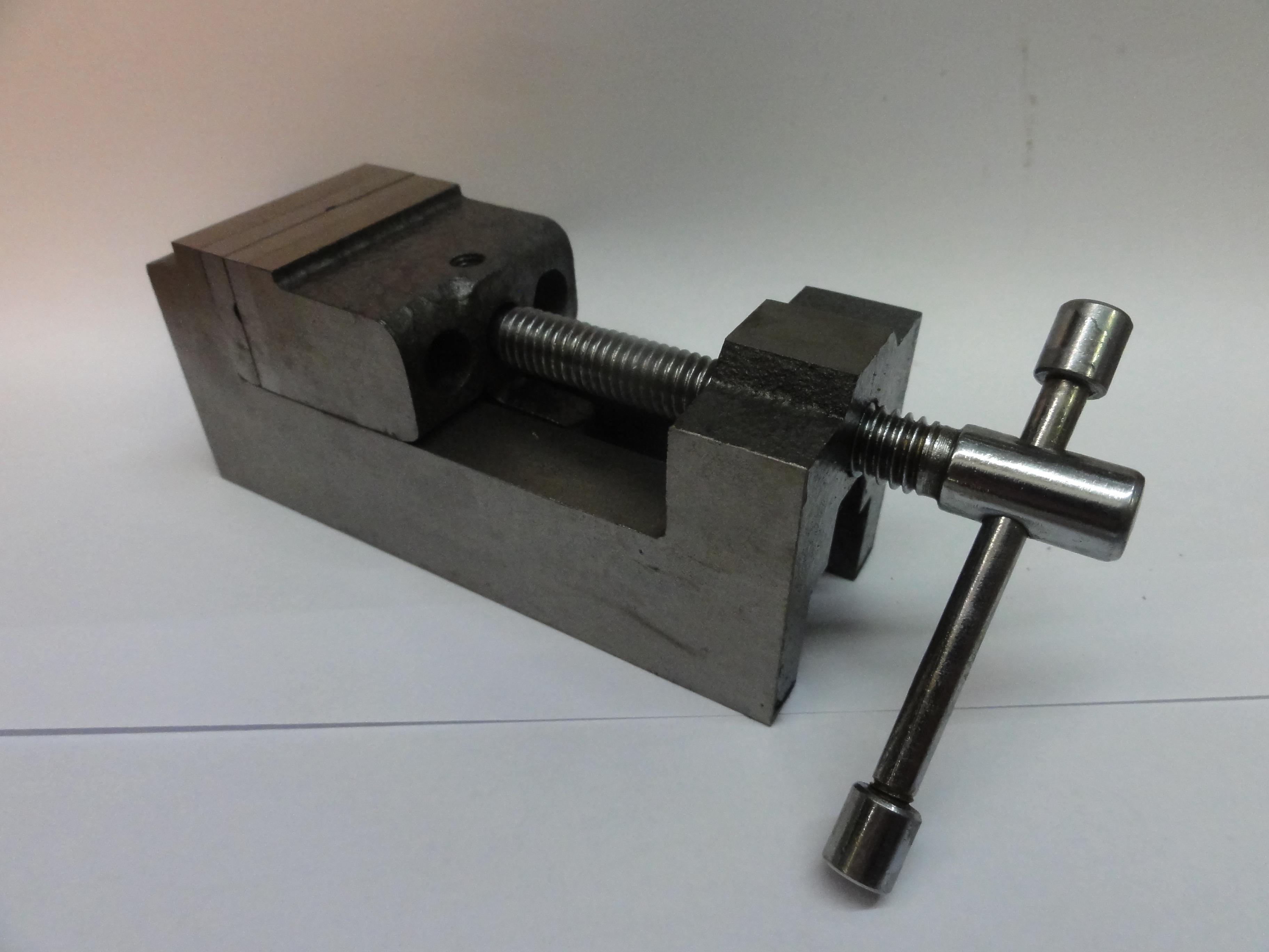 1-1/2" CAPACITY Drill Press Vise