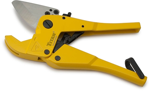 Ratcheting PVC Pipe Cutter by TITAN 1