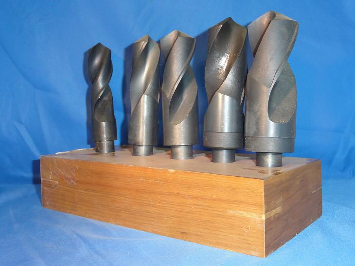 8 pc 3/4" SHANK HIGH SPEED DRILL SET 1 1/16" TO 1 /2"