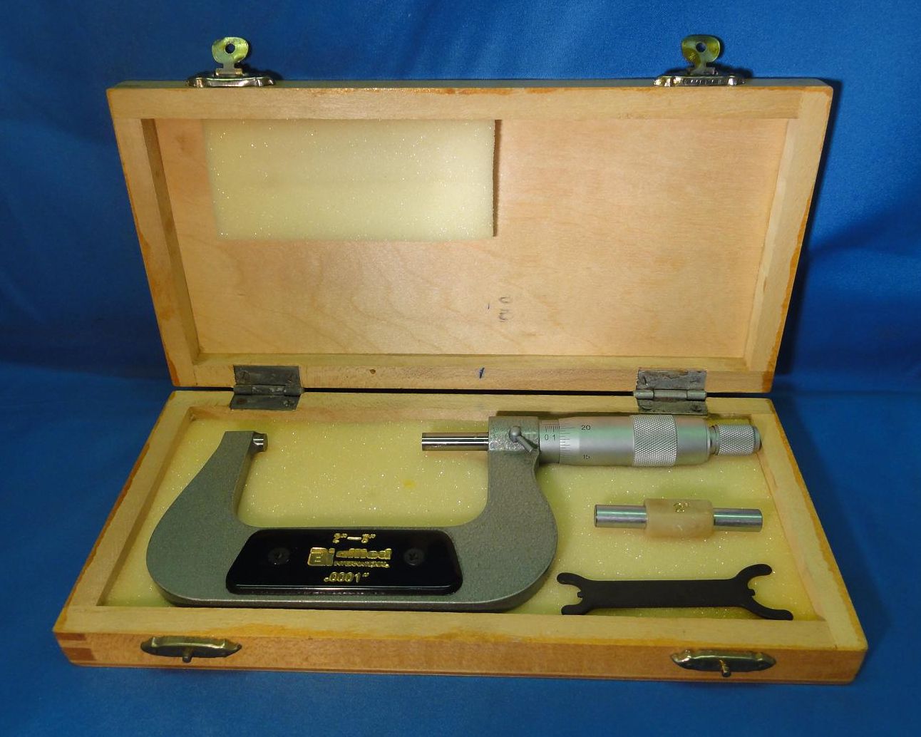 2" to 3" SUPER PRECISION OUTSIDE MICROMETER